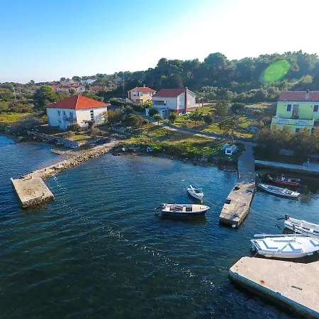 Maddalena Veli Rat