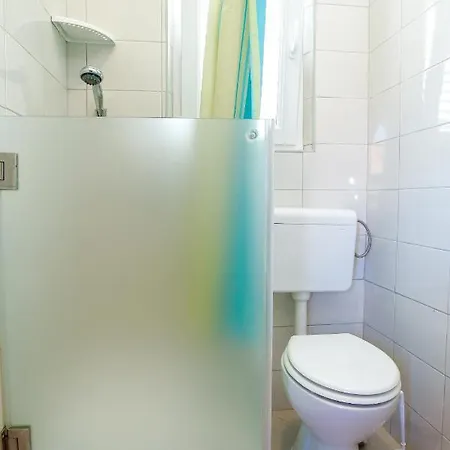 Maddalena Appartement Veli Rat